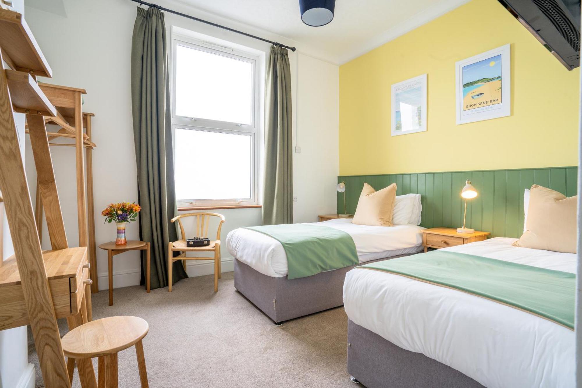 Tregarthen'S Hotel Hugh Town ภายนอก รูปภาพ